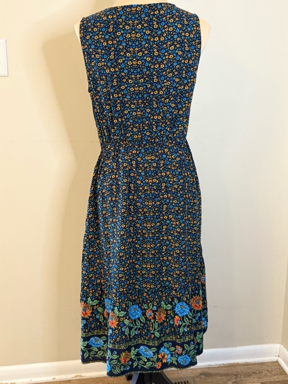 Temofon ditsy multi floral pattern sleeveless midi dress SZ M - Picture 4 of 13
